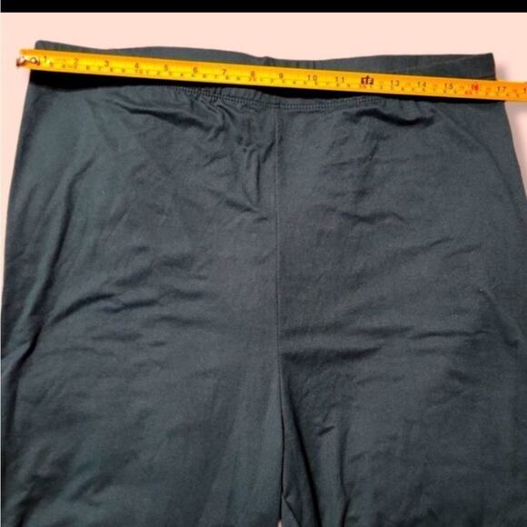 𝅺Fashion nova yoga / biker shorts dark teal - Picture 6 of 6